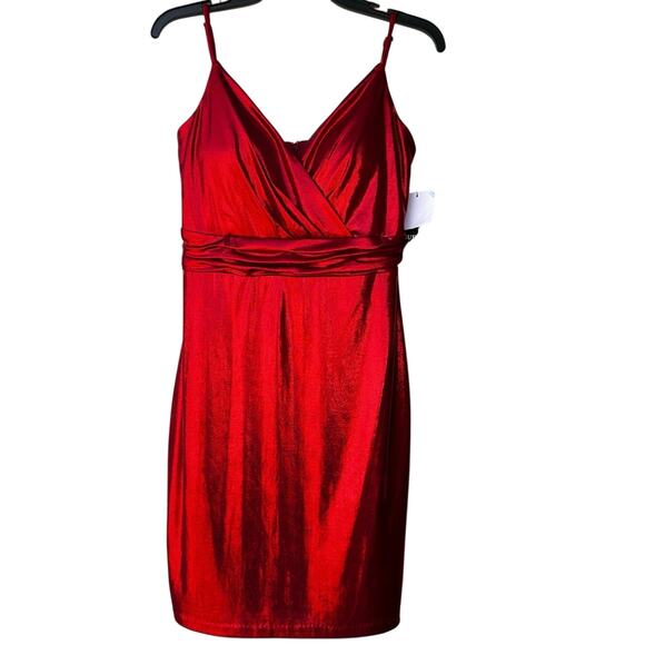 Guess Red Metallic Foil Dress Size 4 Prom Cocktail Strappy NWT $128 - Picture 1 of 11